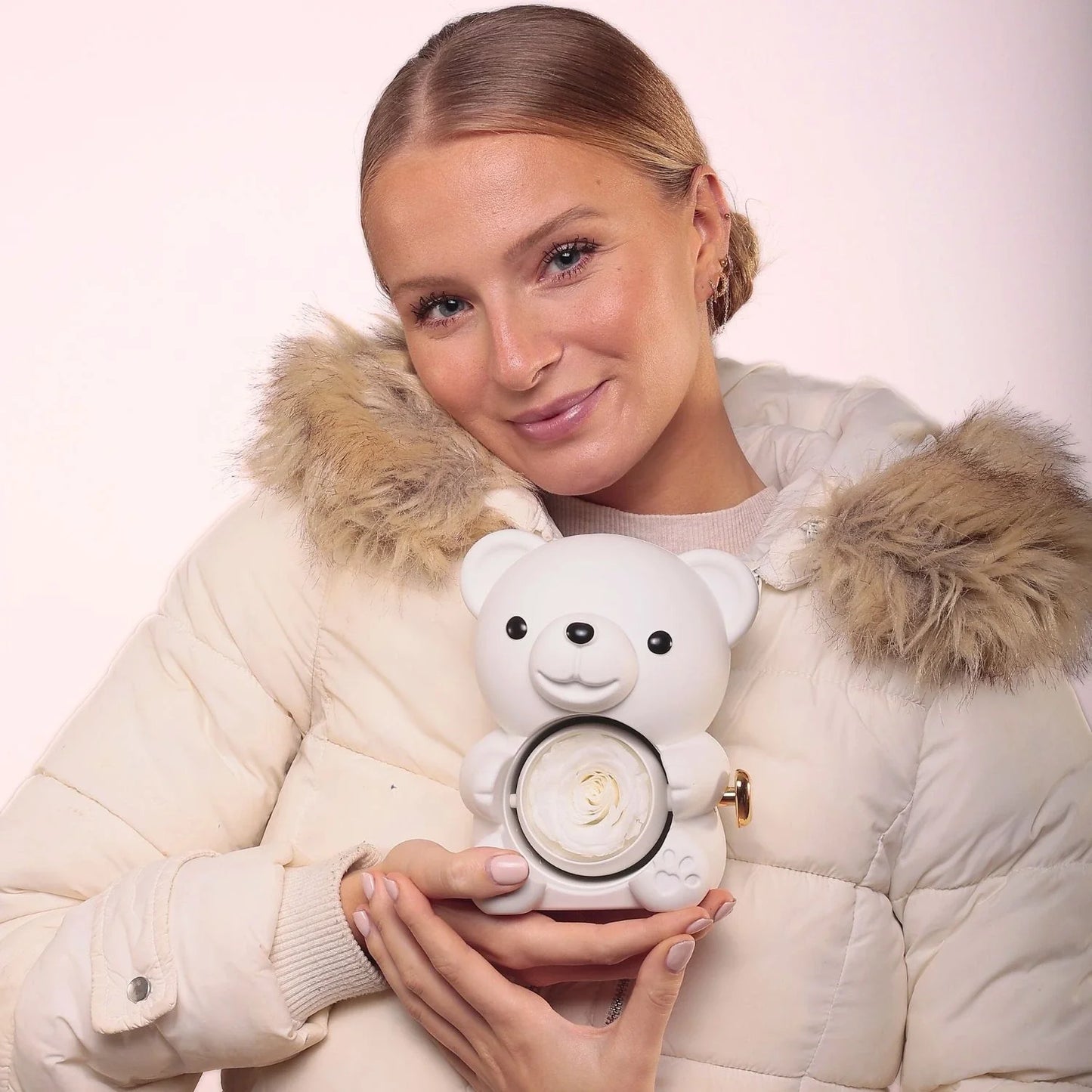 Miś z Wieczną Różą & Personalizowany Naszyjnik